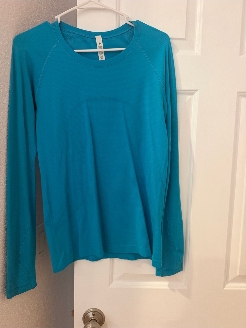 lululemon athletica Long-Sleeve Crew Top in Teal Blue